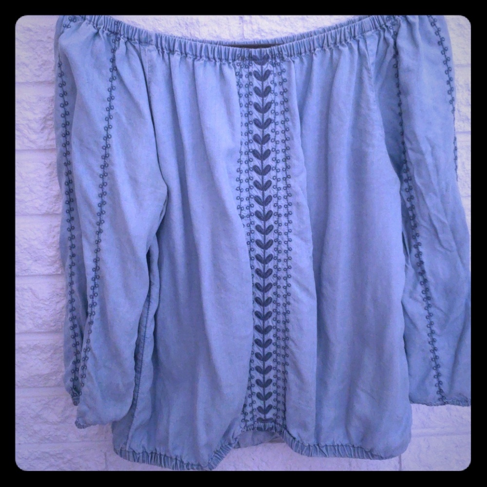 Off shoulder blouse
